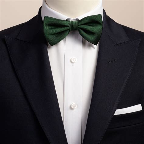 Bow tie in silk 